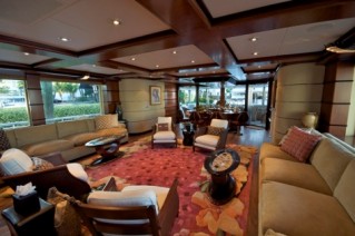 MR. TERRIBLE -  Main Salon looking Aft